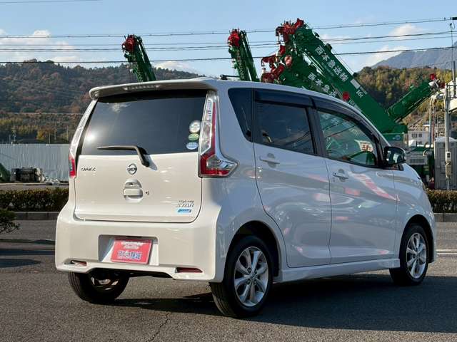 日産 デイズ ６６０ ハイウェイスターＸ H27年 (中国) 99