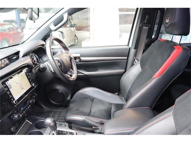 トヨタ ハイラックス ２．４ Ｚ ＧＲスポーツ ディーゼルターボ ４ＷＤ R4年 (四国) 99