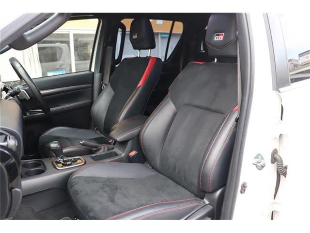 トヨタ ハイラックス ２．４ Ｚ ＧＲスポーツ ディーゼルターボ ４ＷＤ R4年 (四国) 99