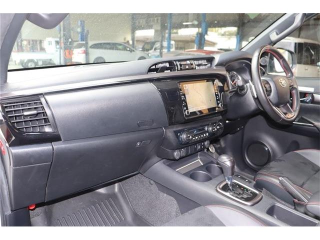 トヨタ ハイラックス ２．４ Ｚ ＧＲスポーツ ディーゼルターボ ４ＷＤ R4年 (四国) 99