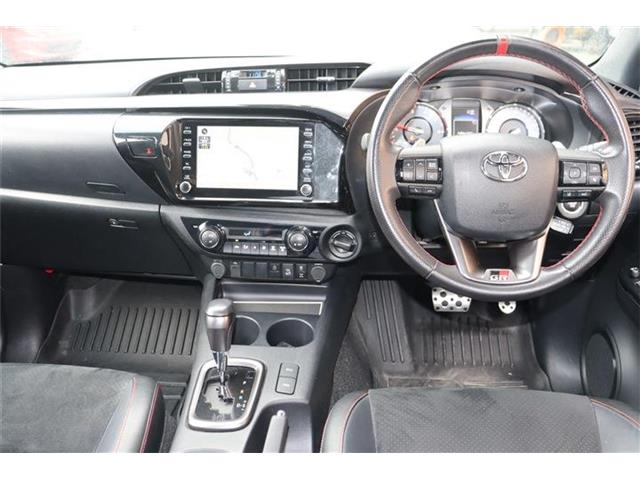トヨタ ハイラックス ２．４ Ｚ ＧＲスポーツ ディーゼルターボ ４ＷＤ R4年 (四国) 99
