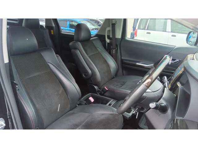 トヨタ ヴェルファイア ２．４ Ｚ ゴールデンアイズＩＩ ４ＷＤ H26年 (東北) 99