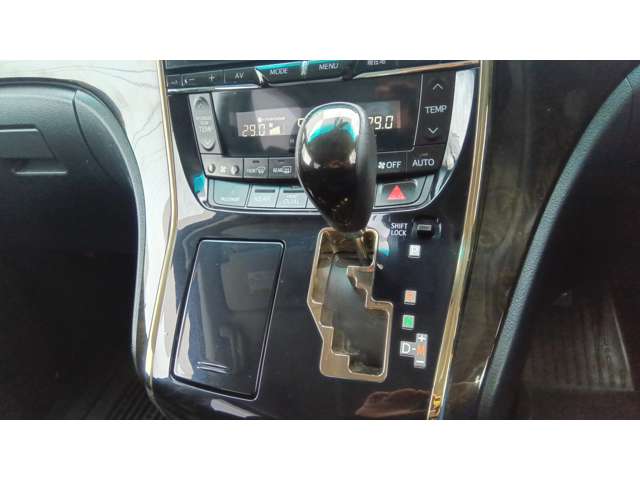 トヨタ ヴェルファイア ２．４ Ｚ ゴールデンアイズＩＩ ４ＷＤ H26年 (東北) 99