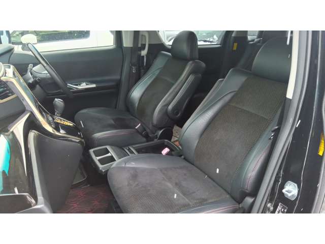 トヨタ ヴェルファイア ２．４ Ｚ ゴールデンアイズＩＩ ４ＷＤ H26年 (東北) 99