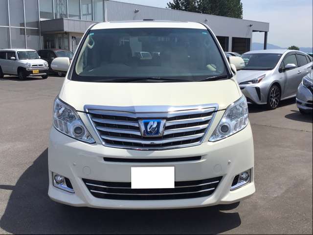 トヨタ アルファード　ハイブリッド ２．４ Ｘ ４ＷＤ H25年 (東北) 99