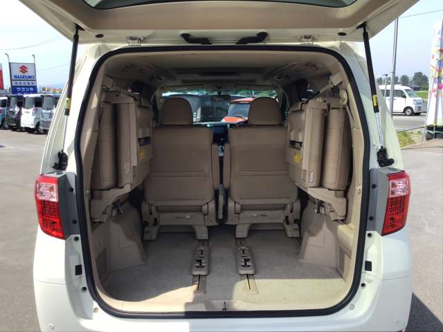 トヨタ アルファード　ハイブリッド ２．４ Ｘ ４ＷＤ H25年 (東北) 99