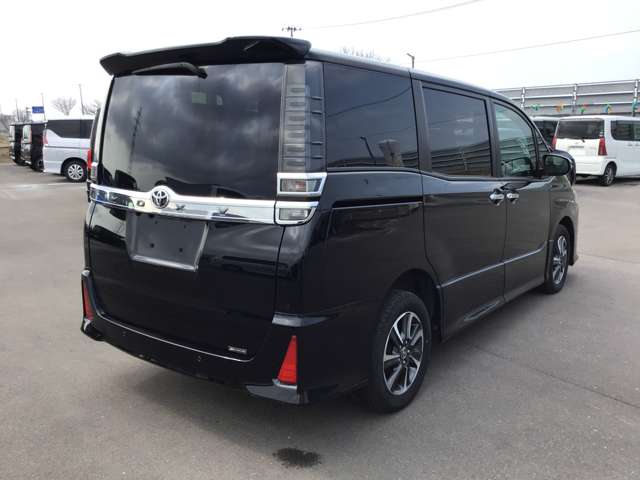 トヨタ ヴォクシー ２．０ ＺＳ 煌ＩＩＩ ４ＷＤ R3年 (東北) 99