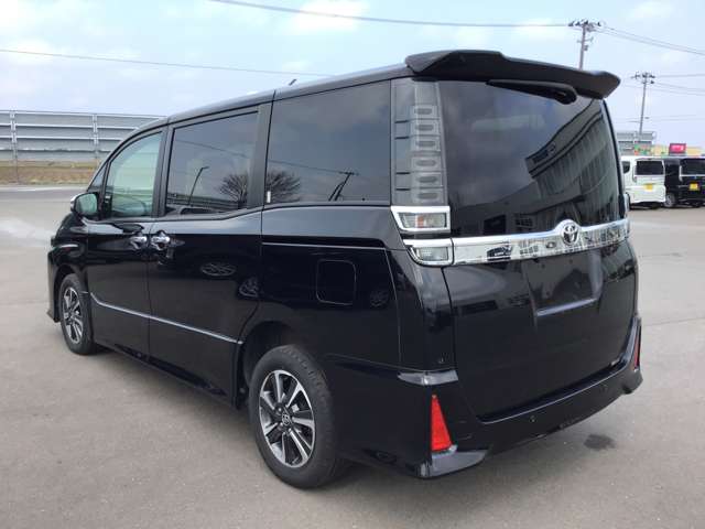 トヨタ ヴォクシー ２．０ ＺＳ 煌ＩＩＩ ４ＷＤ R3年 (東北) 99