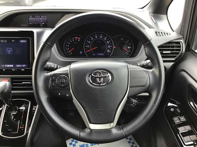 トヨタ ヴォクシー ２．０ ＺＳ 煌ＩＩＩ ４ＷＤ R3年 (東北) 99