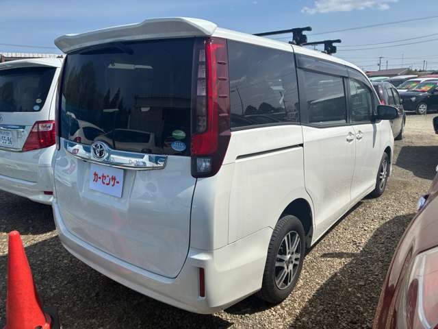トヨタ ノア ２．０ Ｘ ４ＷＤ H28年 (東北) 99