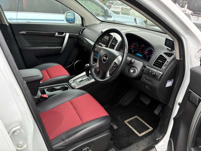 シボレー キャプティバ ２．４ ４ＷＤ H26年 (東北) 99