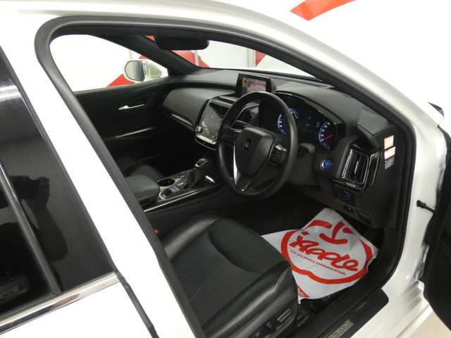 トヨタ クラウン　ハイブリッド ハイブリッド ２．５ ＲＳ ＦＯＵＲ リミテッド ４ＷＤ R2年 (東北) 99
