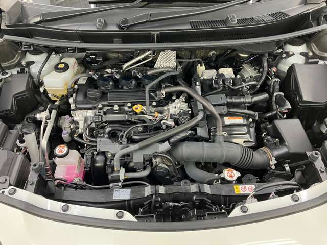 トヨタ ヤリスクロス　ハイブリッド １．５ ハイブリッド Ｚ Ｅ－ＦＯＵＲ ４ＷＤ R2年 (東北) 99