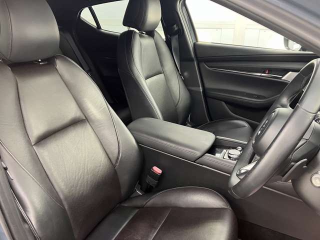 マツダ ＭＡＺＤＡ３　ファストバック １．８ ＸＤ Ｌパッケージ ディーゼルターボ ４ＷＤ R1年 (東北) 99