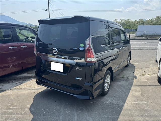 日産 セレナ ２．０ ハイウェイスター ４ＷＤ H29年 (東北) 99
