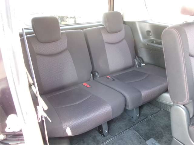 日産 セレナ ２．０ ハイウェイスター Ｊパッケージ ４ＷＤ H23年 (東北) 99