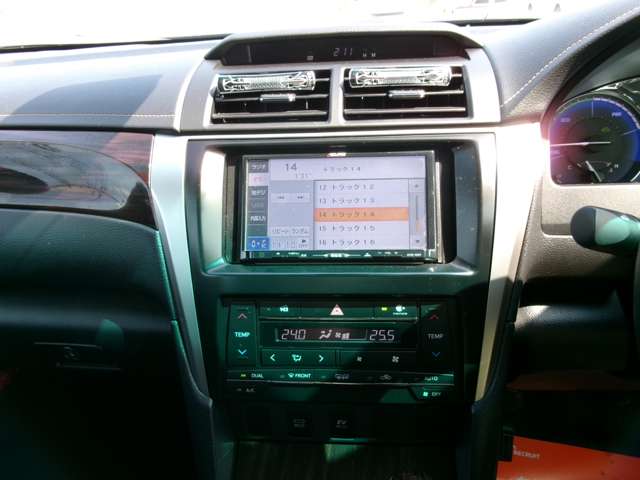 トヨタ カムリ　ハイブリッド ２．５ Ｇパッケージ H27年 (東北) 99