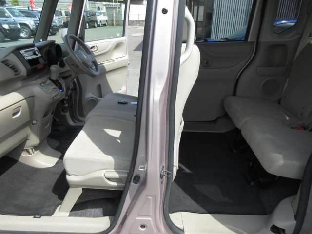 ホンダ Ｎ　ＢＯＸ ６６０ Ｇ H24年 (四国) 99