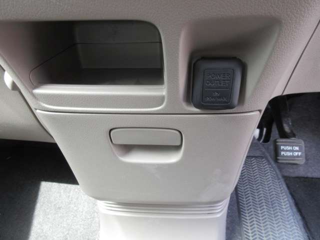 ホンダ Ｎ　ＢＯＸ ６６０ Ｇ H24年 (四国) 99