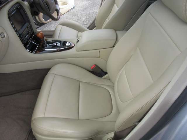 ジャガー ＸＪ ＸＪ８ ３．５ H17年 (四国) 99