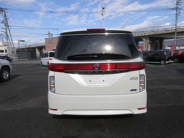 日産 エルグランド ２．５ ２５０ハイウェイスター H22年 (四国) 99