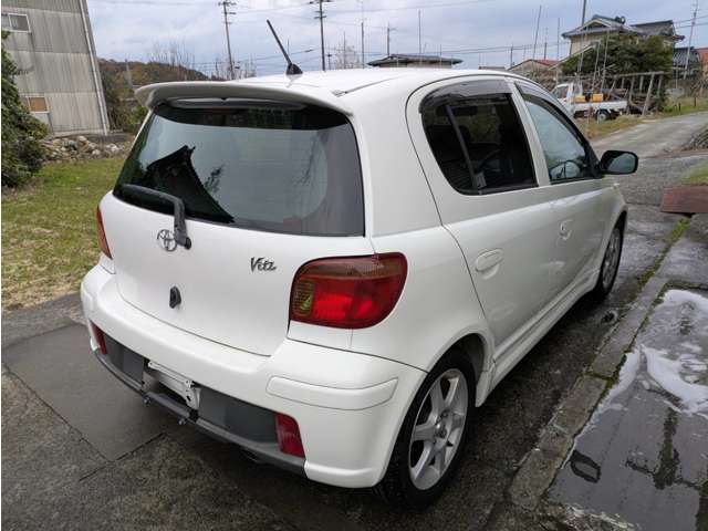 トヨタ ヴィッツ １．５ ＲＳ Ｖパッケージ H15年 (四国) 99
