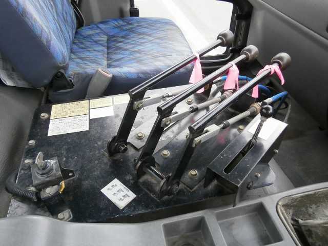 三菱フソウ ファイター 散水車 ４Ｔ H15年 (四国) 99