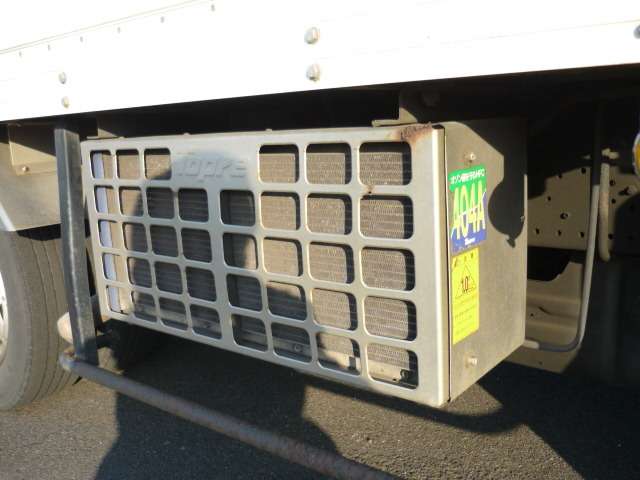 トヨタ トヨエース ４．９ディーゼル 冷蔵冷凍車 H13年 () 99
