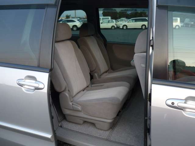 マツダ ＭＰＶ ２．３ スポーツ H14年 () 99