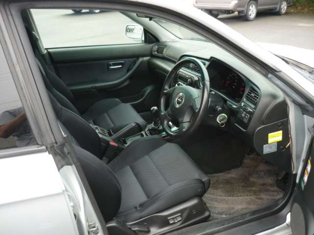 スバル レガシィツーリングワゴン ２．０ ＧＴ－Ｂリミテッド ４ＷＤ H14年 () 99