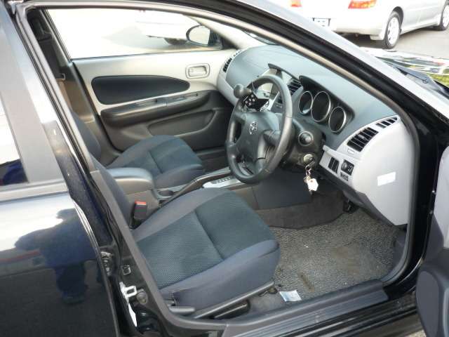 日産 ウイングロード １．８ ライダー ステージ１ ４ＷＤ H14年 () 99