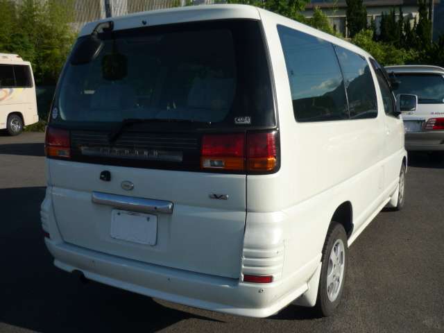 日産 エルグランド ３．０ Ｖ ディーゼルターボ H12年 () 99