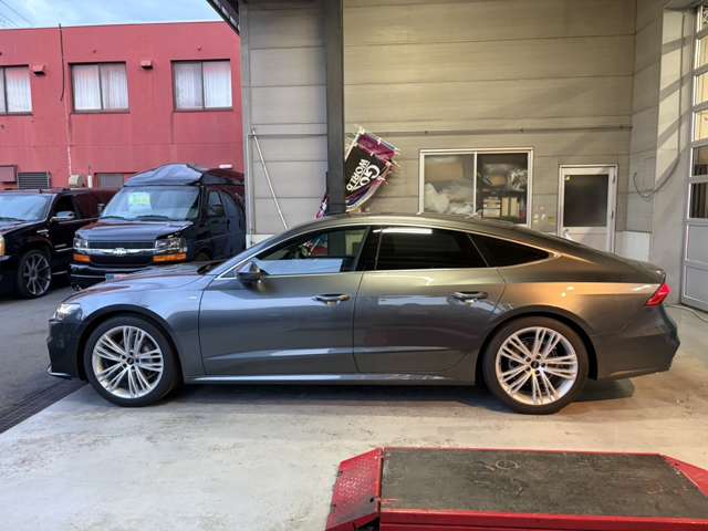 アウディ Ａ７　スポーツバック ４０ ＴＤＩ クワトロ Ｓラインパッケージ ディーゼルターボ ４ＷＤ R3年 (東北) 99