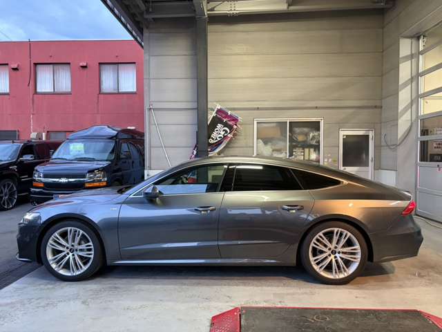 アウディ Ａ７　スポーツバック ４０ ＴＤＩ クワトロ Ｓラインパッケージ ディーゼルターボ ４ＷＤ R3年 (東北) 99