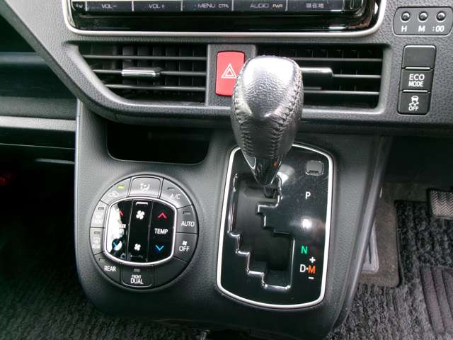 トヨタ ヴォクシー ２．０ Ｖ ４ＷＤ H26年 (東北) 99