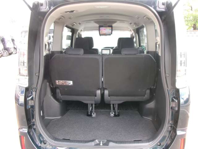 トヨタ ヴォクシー ２．０ Ｖ ４ＷＤ H26年 (東北) 99