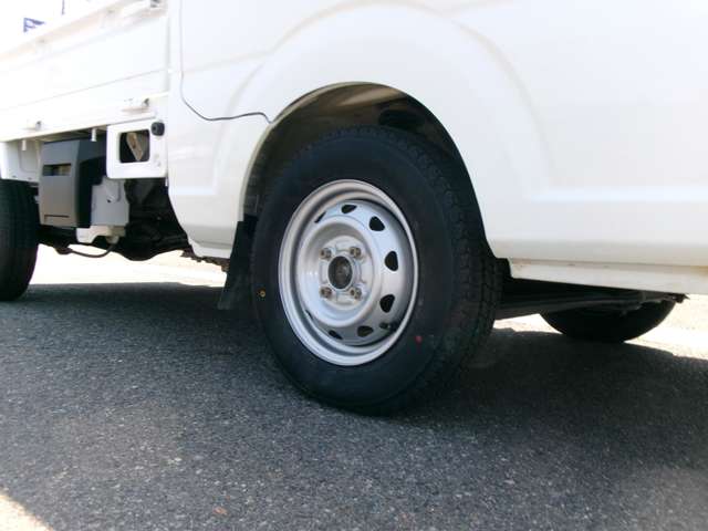 スズキ キャリイトラック ６６０ ＫＣエアコン・パワステ ３方開 ４ＷＤ H27年 (東北) 99