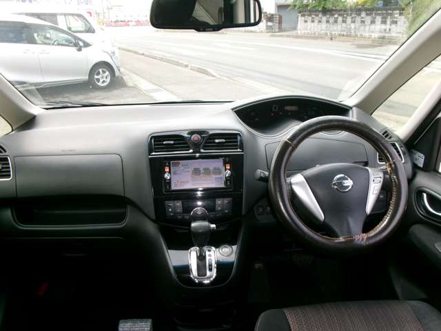 日産 セレナ ２．０ ハイウェイスター Ｓ－ＨＹＢＲＩＤ H26年 (東北) 99