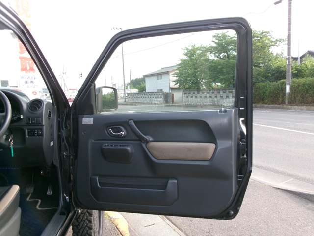 スズキ ジムニー ６６０ ランドベンチャー ４ＷＤ H29年 (東北) 99