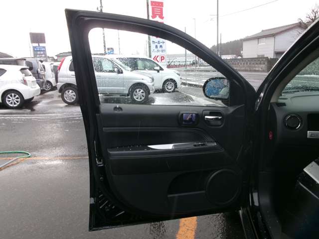 ジープ コンパス ノース ４ＷＤ H26年 (東北) 99