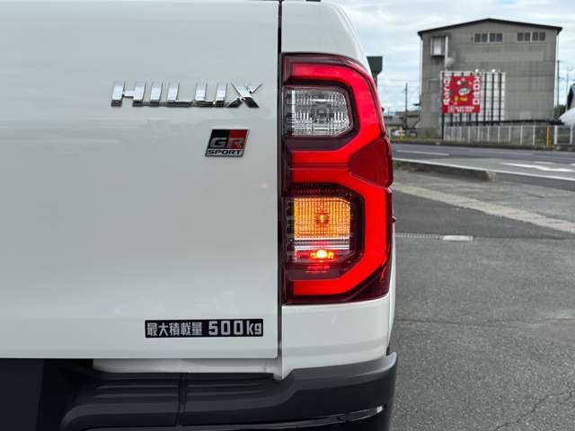 トヨタ ハイラックス ２．４ Ｚ ＧＲスポーツ ディーゼルターボ ４ＷＤ R4年 (東北) 99