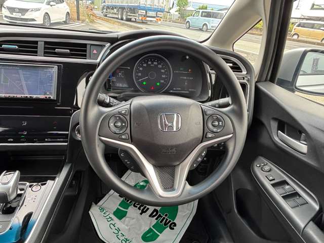 ホンダ シャトル １．５ ハイブリッド H30年 (東北) 99