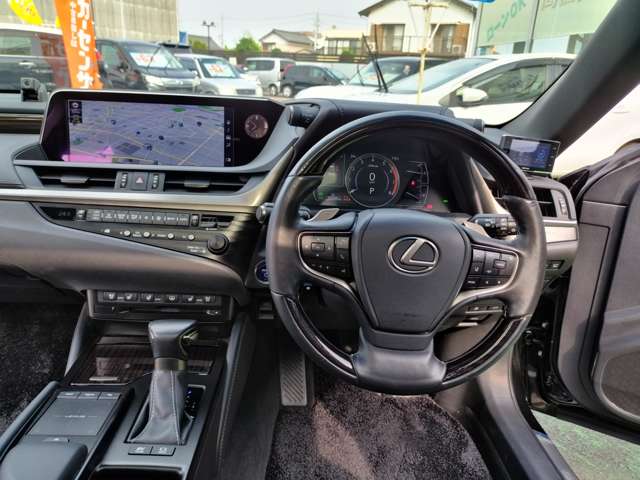 レクサス ＥＳ３００ｈ バージョンＬ R1年 (近畿) 99