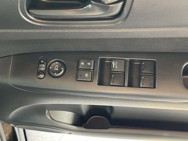 ホンダ Ｎ　ＢＯＸ ６６０ Ｇ Ｌパッケージ H26年 (近畿) 99