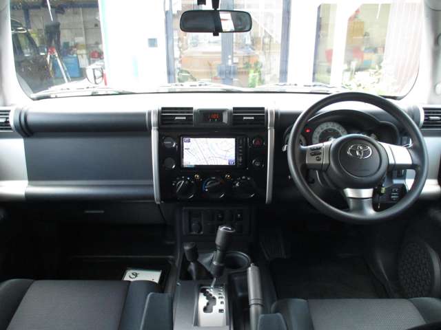 トヨタ ＦＪ　クルーザー ４．０ ４ＷＤ H24年 (九州・沖縄) 99