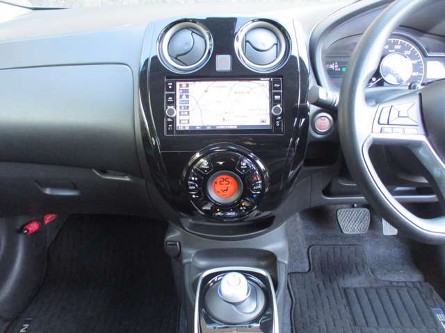 日産 ノート １．２ Ｅ－ＰＯＷＥＲ Ｘ H29年 (九州・沖縄) 99
