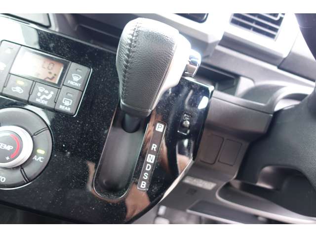 ダイハツ ウェイク ６６０ Ｇターボ ＳＡＩＩＩ H30年 (九州・沖縄) 99