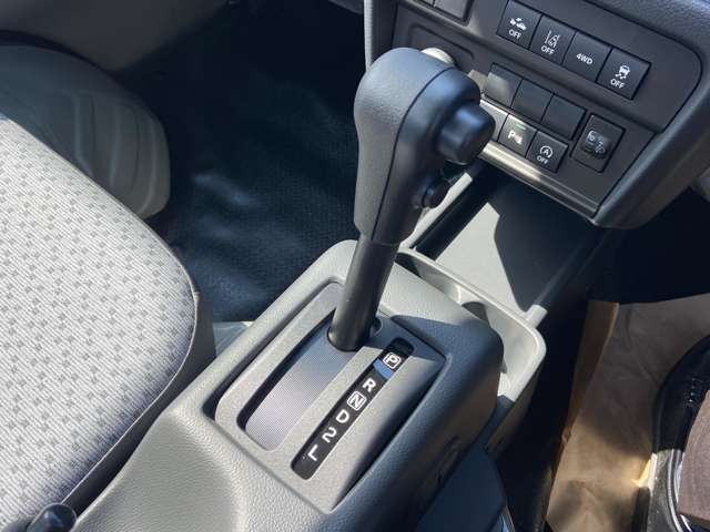 スズキ キャリイトラック ６６０ ＫＣ農繁 ３方開 ４ＷＤ R8年 (九州・沖縄) 99