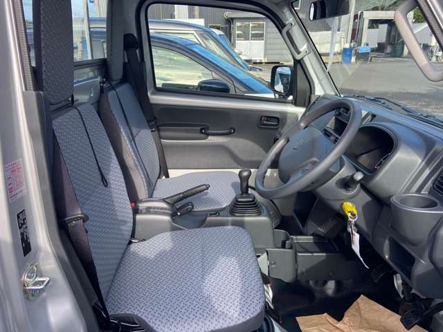 スズキ キャリイトラック ６６０ ＫＣエアコン・パワステ農繁 スズキ セーフティ サポート非装着車 ３方開 ４ＷＤ R7年 (九州・沖縄) 99