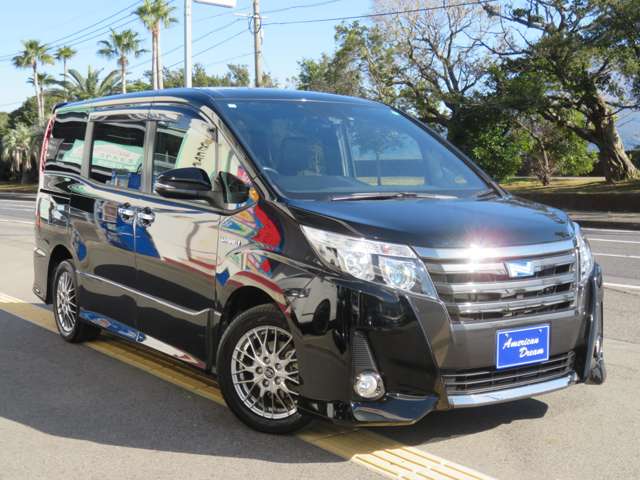 トヨタ ノア １．８ ハイブリッド ＳＩ ＷＸＢ H28年 (九州・沖縄) 99